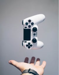 PS4 controller